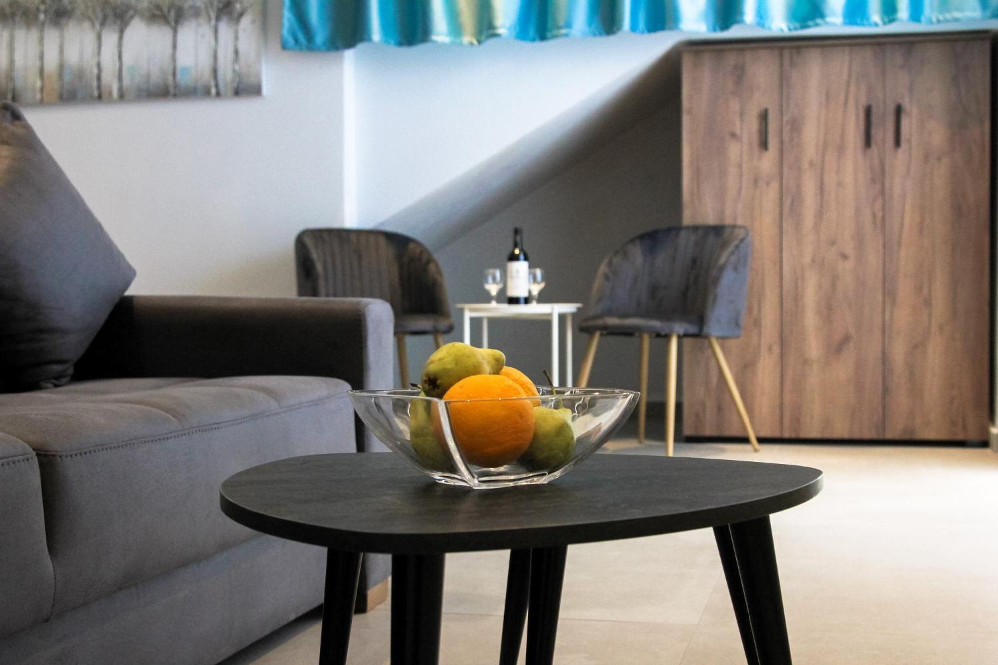 Joy Apartments リメナリア 部屋 写真