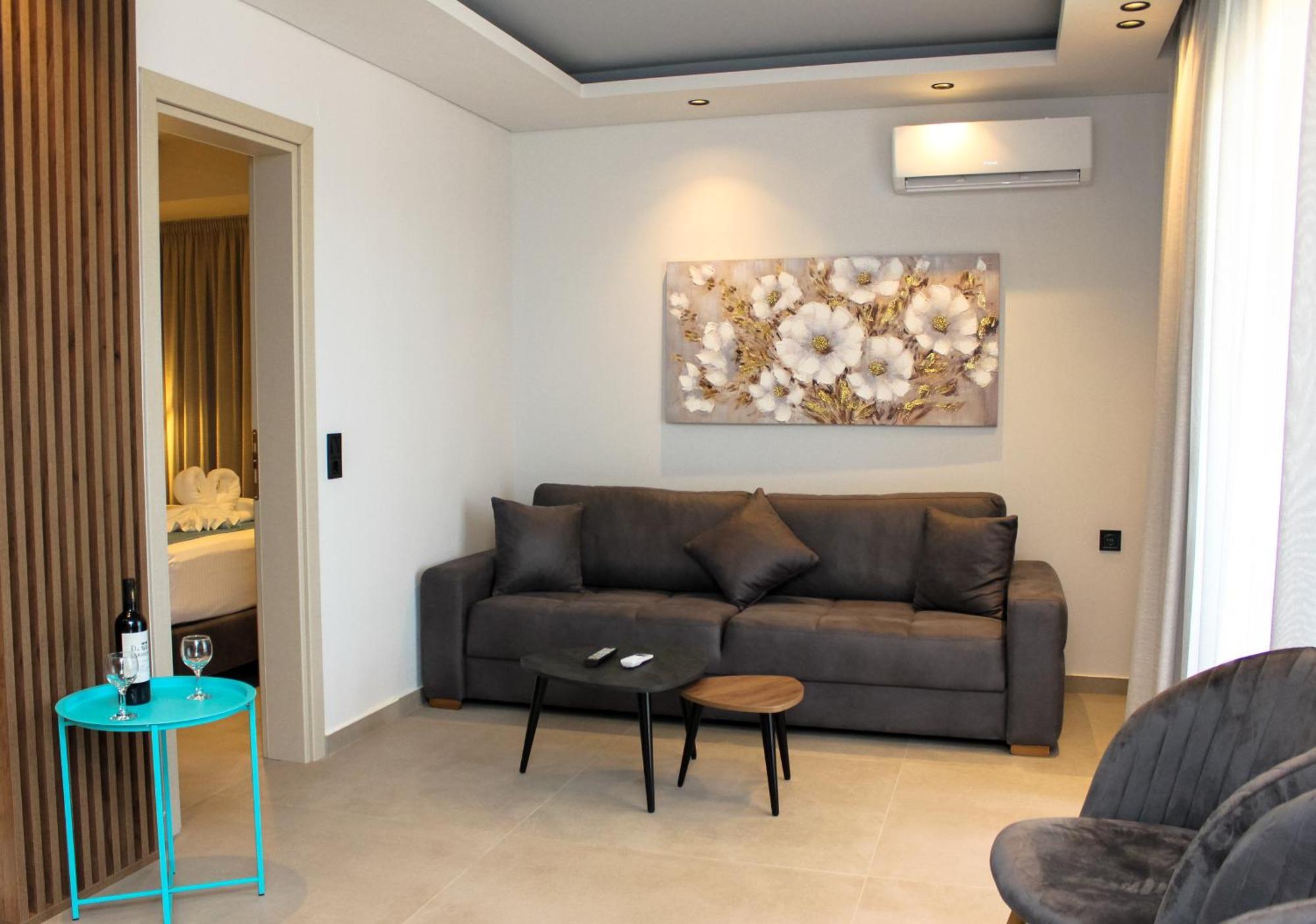 Joy Apartments リメナリア 部屋 写真
